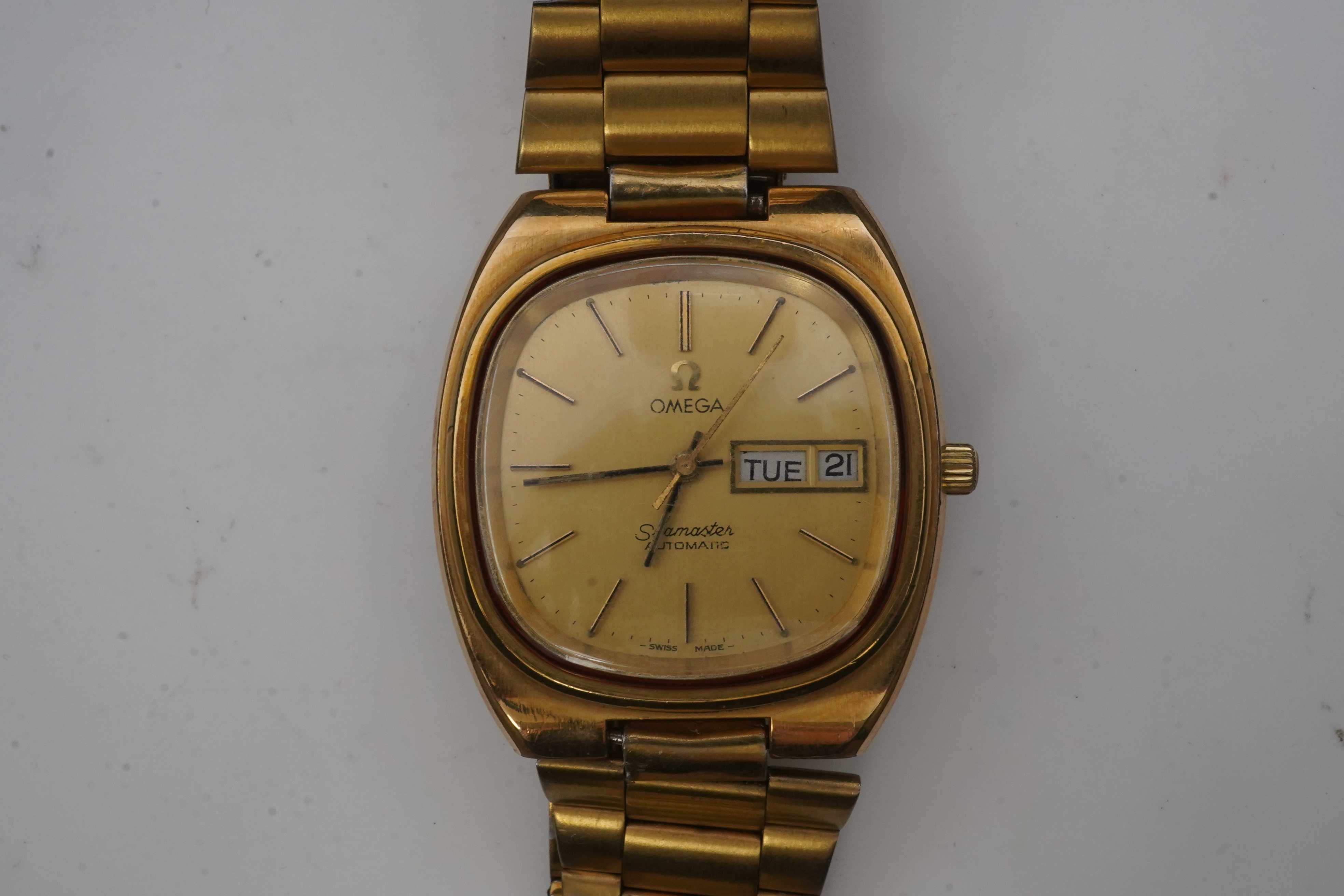 A gentleman's early 1980's steel and gold plated Omega Seamaster Automatic wrist watch, on a stainless steel and gold plated Omega bracelet